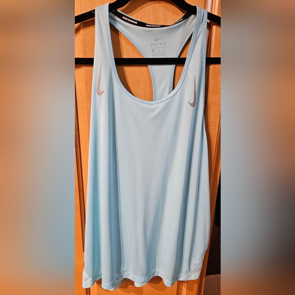 Nike Racerback Tank Size XXL